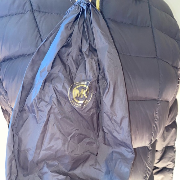 Michael Michael Kors Packable Down Fill - Picture 4 of 4